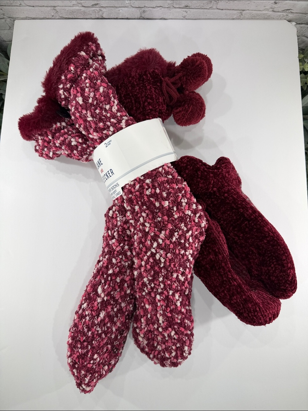 JANE & BLEECKER “Pink Pack” Slipper Socks - Super Soft Plushfill Lined WMS 4-10